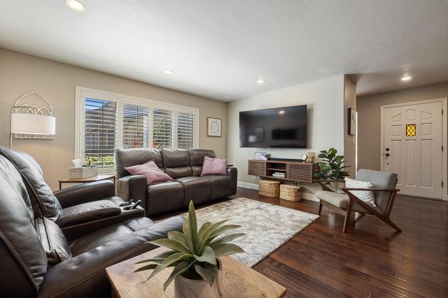 50 W Yorkshire Dr, Stockton, CA 95207