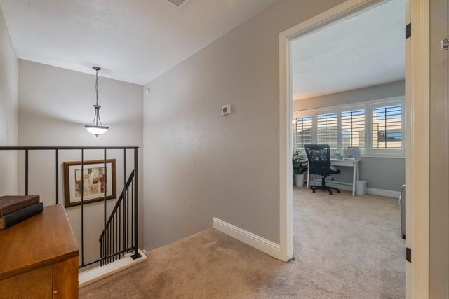 50 W Yorkshire Dr, Stockton, CA 95207