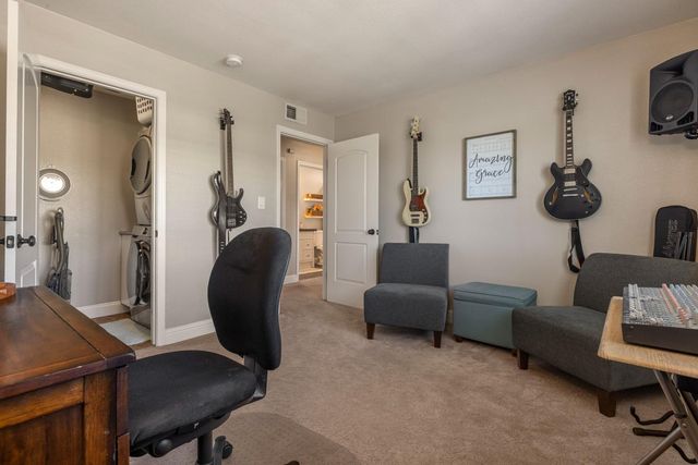 50 W Yorkshire Dr, Stockton, CA 95207