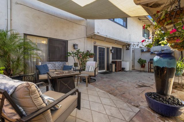 50 W Yorkshire Dr, Stockton, CA 95207