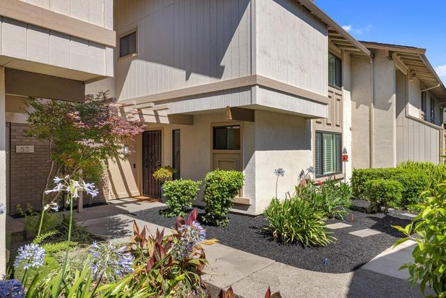 50 W Yorkshire Dr, Stockton, CA 95207