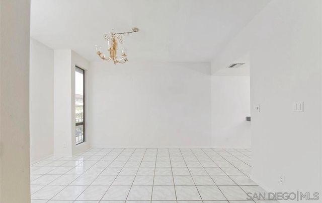 5340 Yarmouth Ave 205, Encino, CA 91316
