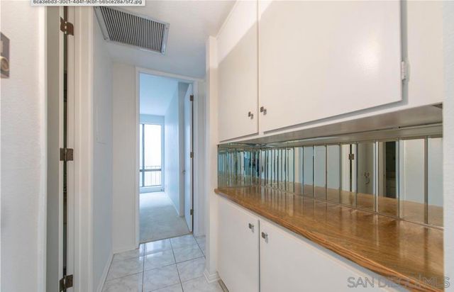 5340 Yarmouth Ave 205, Encino, CA 91316