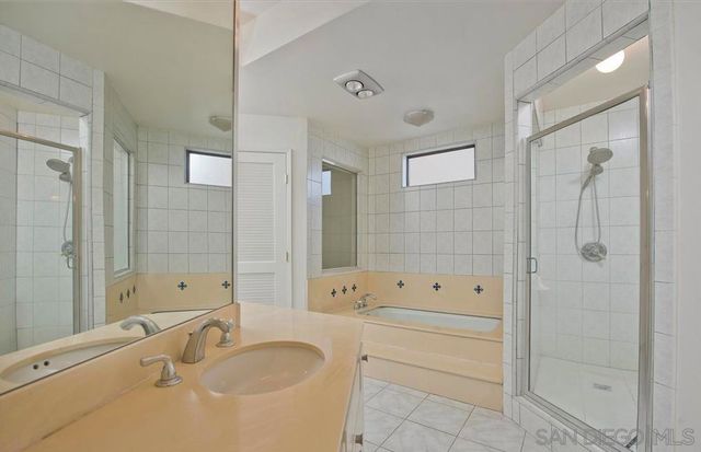 5340 Yarmouth Ave 205, Encino, CA 91316
