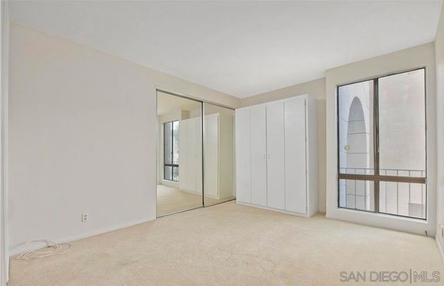 5340 Yarmouth Ave 205, Encino, CA 91316