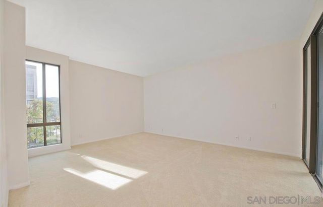 5340 Yarmouth Ave 205, Encino, CA 91316