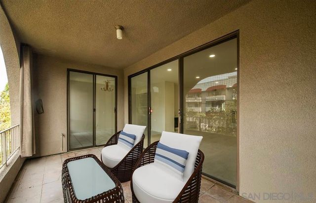 5340 Yarmouth Ave 205, Encino, CA 91316