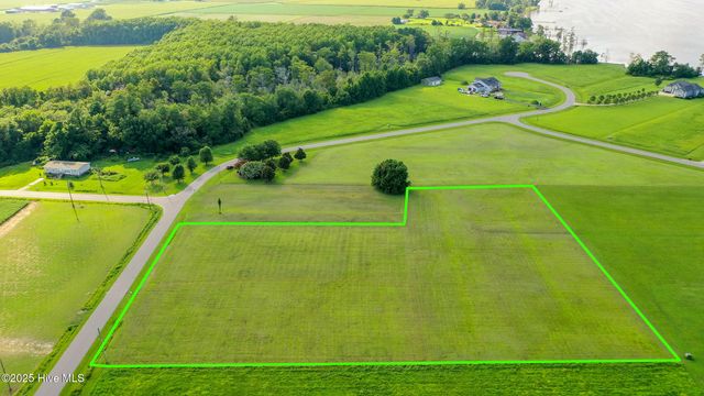 511 Harvest Point Road, Elizabeth City, NC 27909