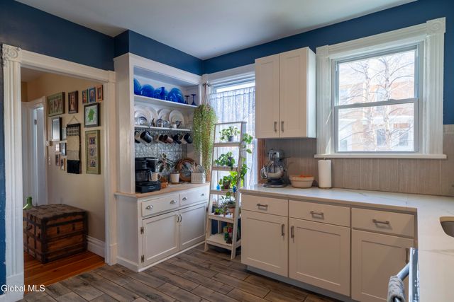 16 Fonda Avenue, Troy, NY 12180