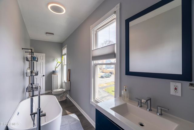 16 Fonda Avenue, Troy, NY 12180