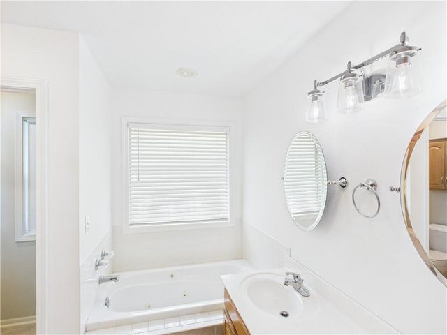 503 Quail Trail, Warrensburg, MO 64093