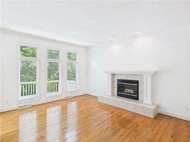 503 Quail Trail, Warrensburg, MO 64093