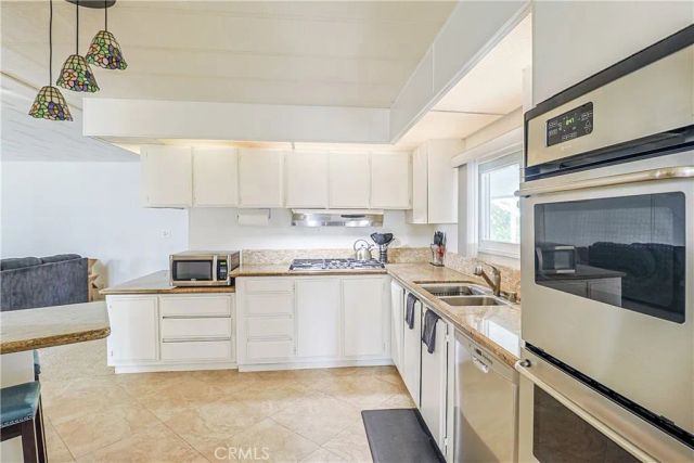 31307 Blue Sky Way 105, Castaic, CA 91384