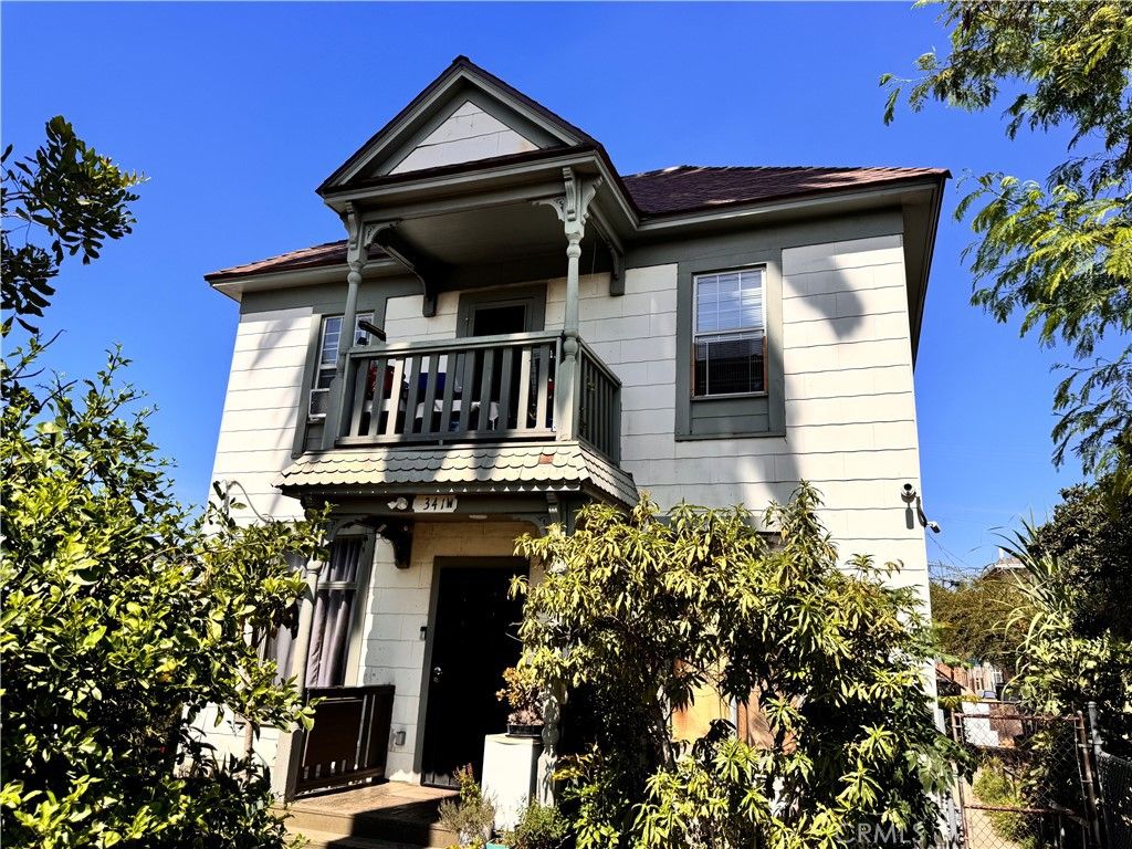 341 W Cypress, Glendale, CA 91204 — exterior