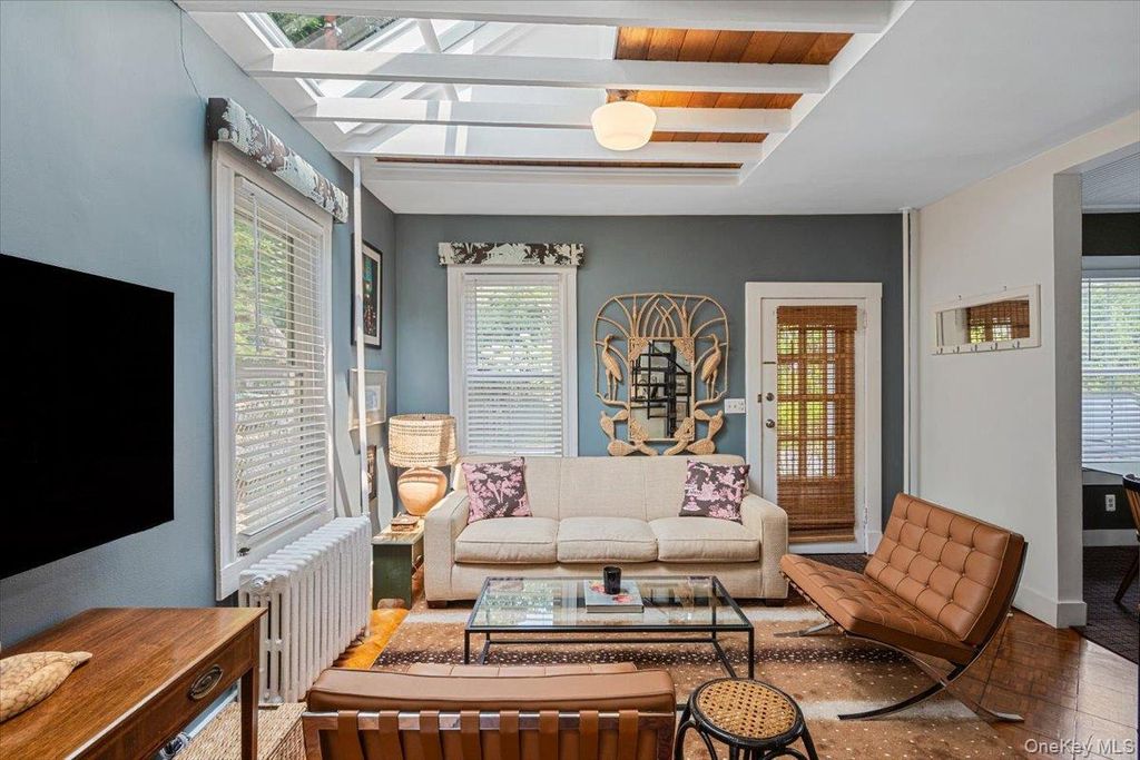 27 12th Avenue, Sea Cliff, NY 11579 — photo 2