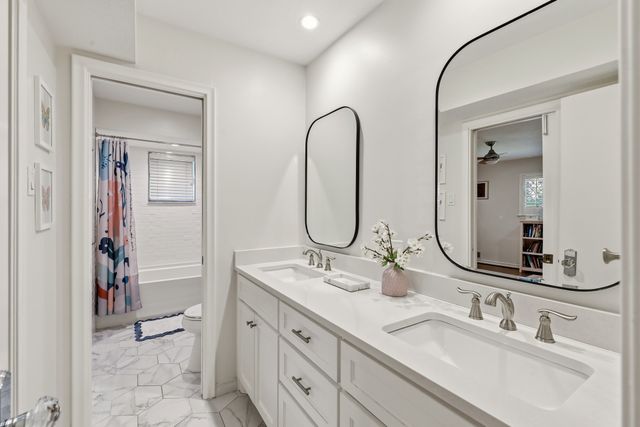 9544 Crestedge Drive, Dallas, TX 75238