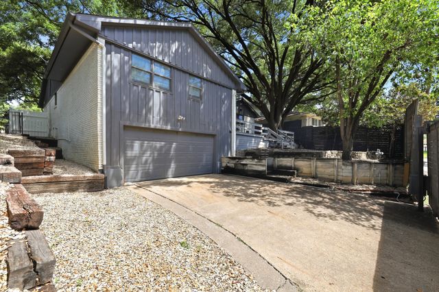 9544 Crestedge Drive, Dallas, TX 75238