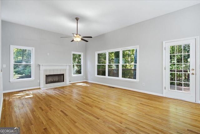 455 Summer Breeze Court, Alpharetta, GA 30005