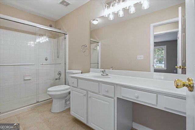 455 Summer Breeze Court, Alpharetta, GA 30005