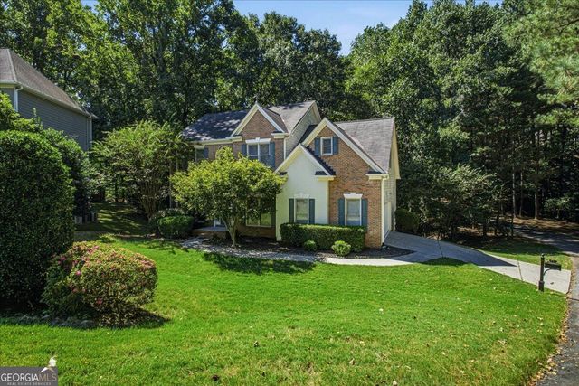 455 Summer Breeze Court, Alpharetta, GA 30005