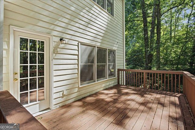455 Summer Breeze Court, Alpharetta, GA 30005
