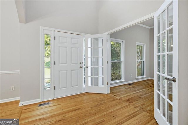 455 Summer Breeze Court, Alpharetta, GA 30005