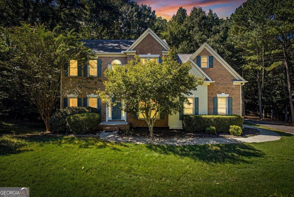455 Summer Breeze Court, Alpharetta, GA 30005