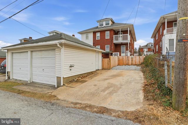 1261 W PRINCESS ST, York, PA 17404