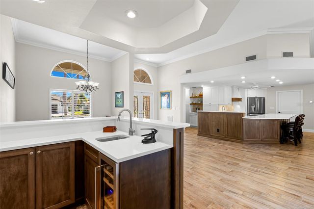 2035 HAWAII AVENUE NE, St Petersburg, FL 33703