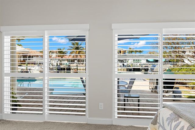 2035 HAWAII AVENUE NE, St Petersburg, FL 33703