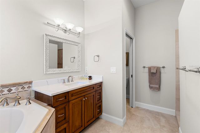 2035 HAWAII AVENUE NE, St Petersburg, FL 33703