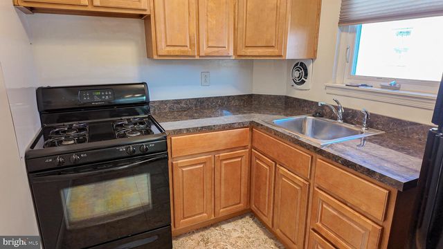 12512 BISCAYNE DR, Philadelphia, PA 19154