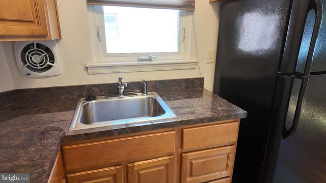 12512 BISCAYNE DR, Philadelphia, PA 19154