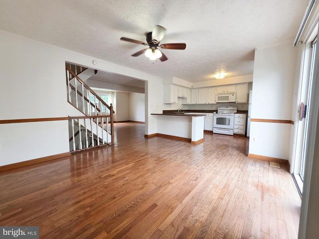 202 CURRY FORD LN, Gaithersburg, MD 20878
