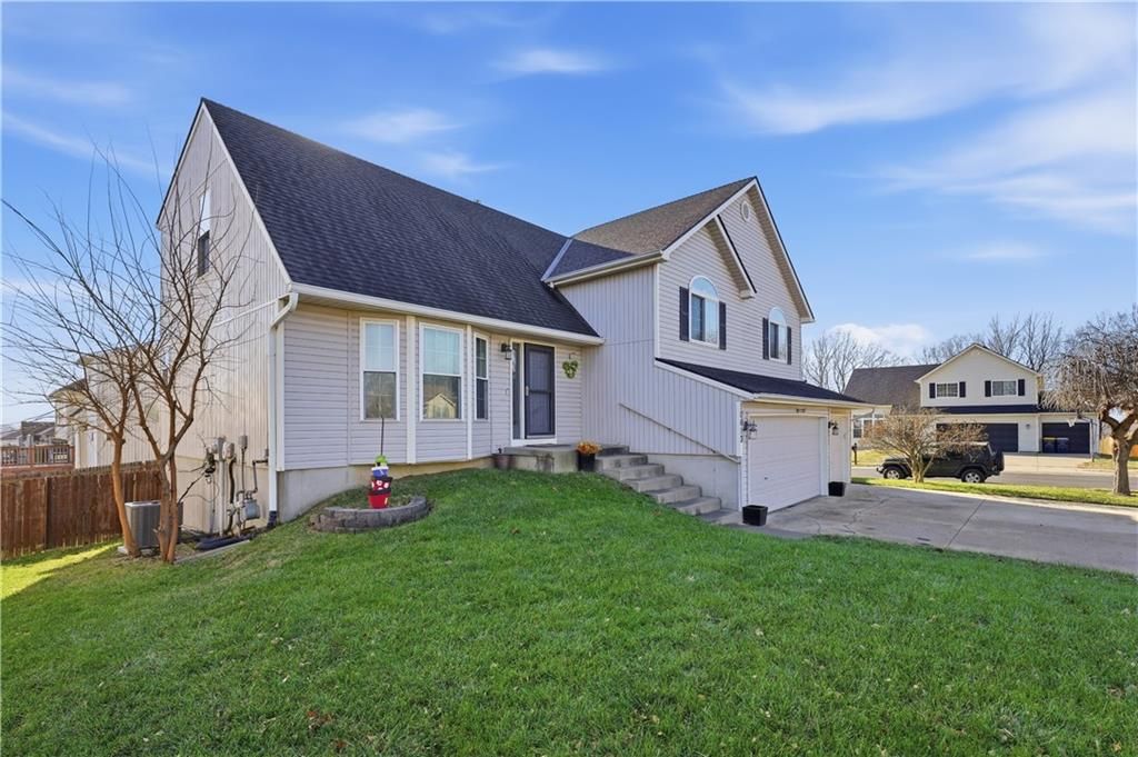 10613 NW 86th Street, Kansas City, MO 64153