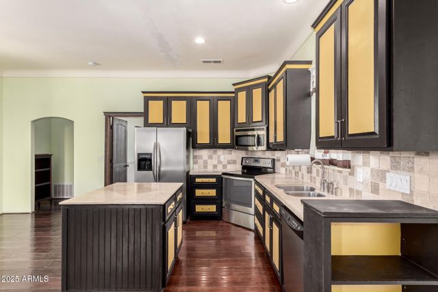 41420 E Cathy Lane, Marana, AZ 85658