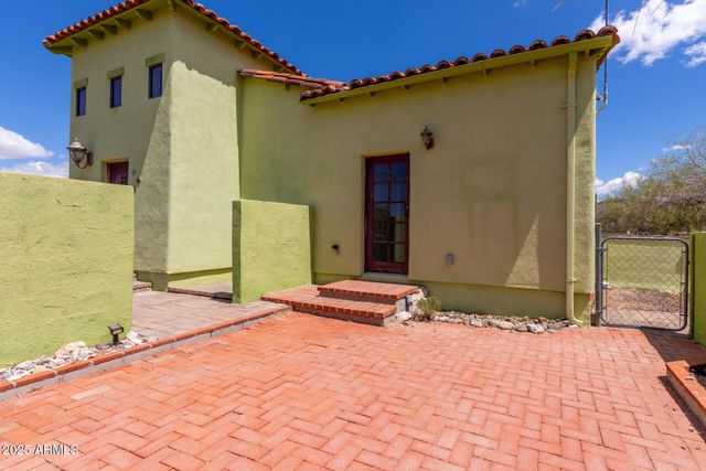 41420 E Cathy Lane, Marana, AZ 85658