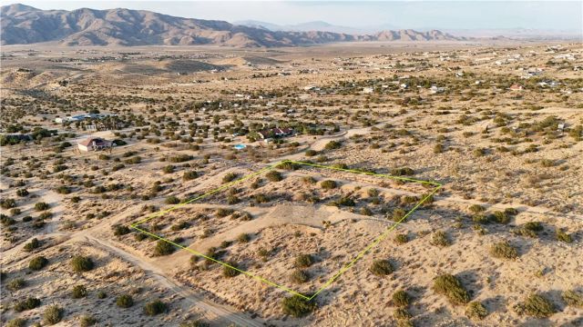0 Mountain View Rd, Apple Valley, CA 92308
