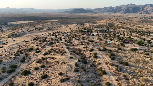 0 Mountain View Rd, Apple Valley, CA 92308