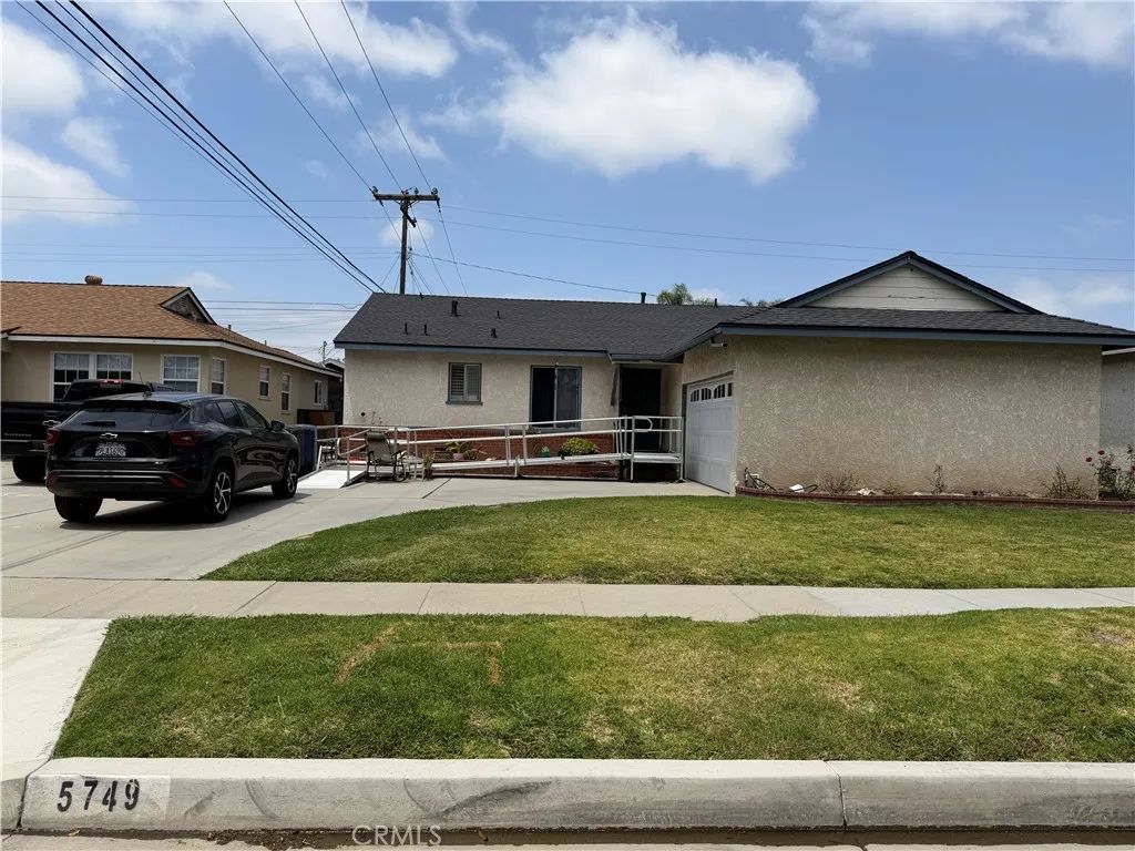 5749 Fanwood, Lakewood, CA 90713