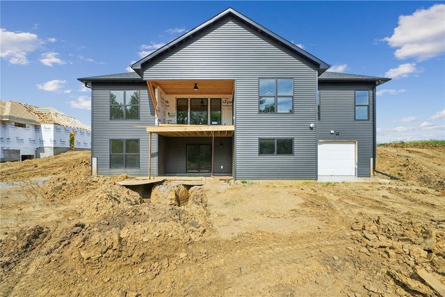 120 Howard Ave, Swisher, IA 52338