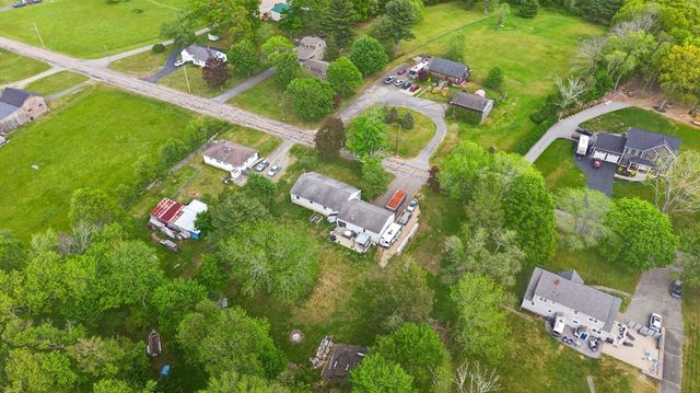 846 Middle St, Dighton, MA 02764