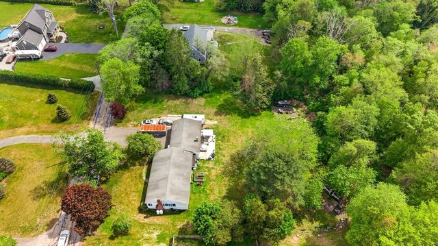 846 Middle St, Dighton, MA 02764