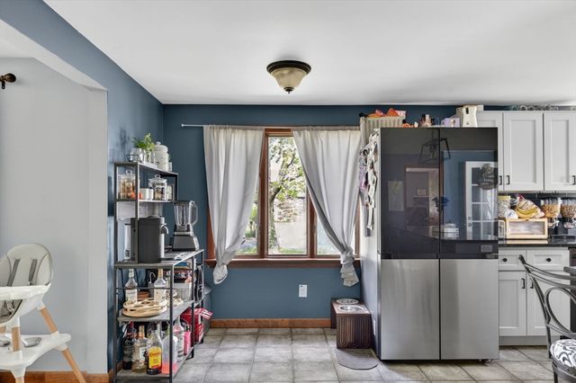 846 Middle St, Dighton, MA 02764
