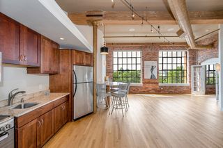 491 Dutton St 409, Lowell, MA 01854