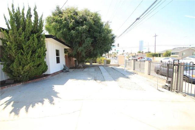 3246 W 135th Street, Hawthorne, CA 90250