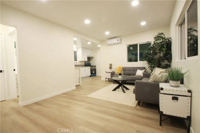 3246 W 135th Street, Hawthorne, CA 90250