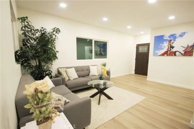 3246 W 135th Street, Hawthorne, CA 90250