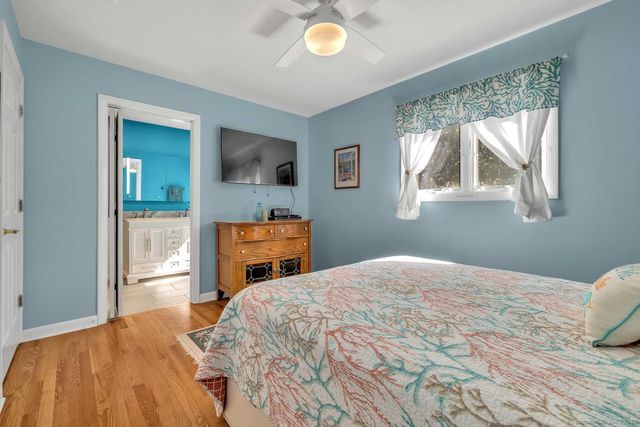 33 Fenwood Road, Old Saybrook, CT 06475