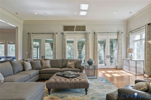 785 Oak Spring Ln, Goochland, VA 23103